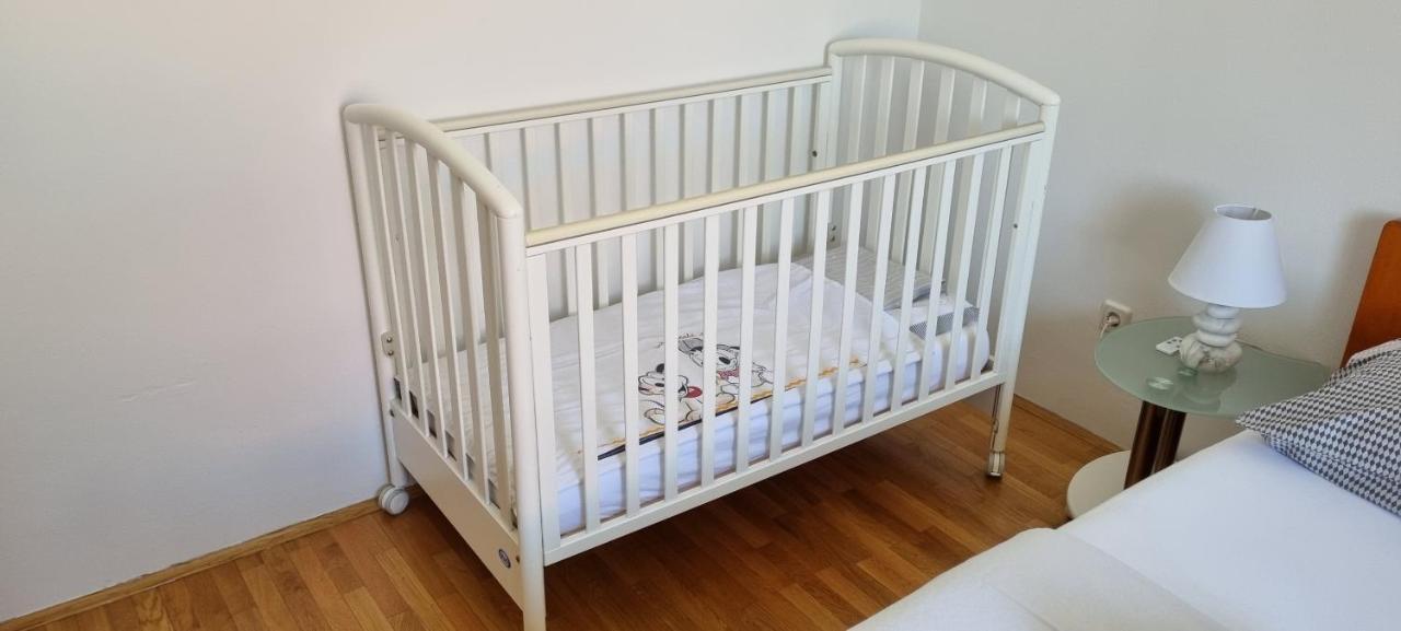 Apartman Odin Čižići Exteriör bild